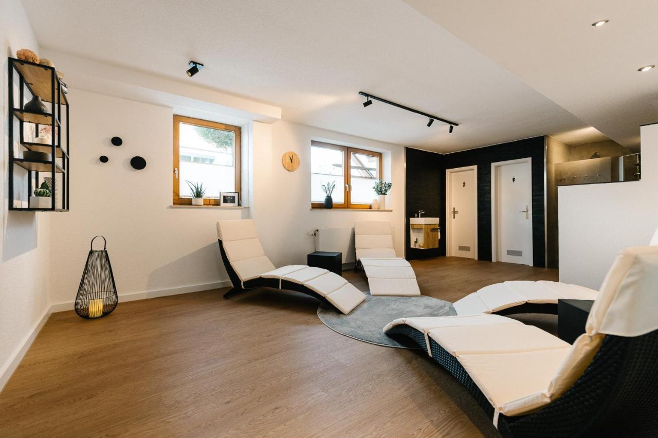 Moderne 2 Zi.-Fewo Blackforest Art Naehe Freiburg Simonswald Exteriör bild